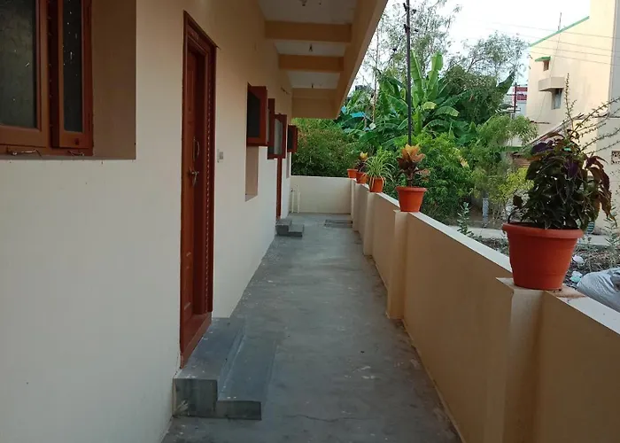 Sri Arunachala Shiva Home Stay 2